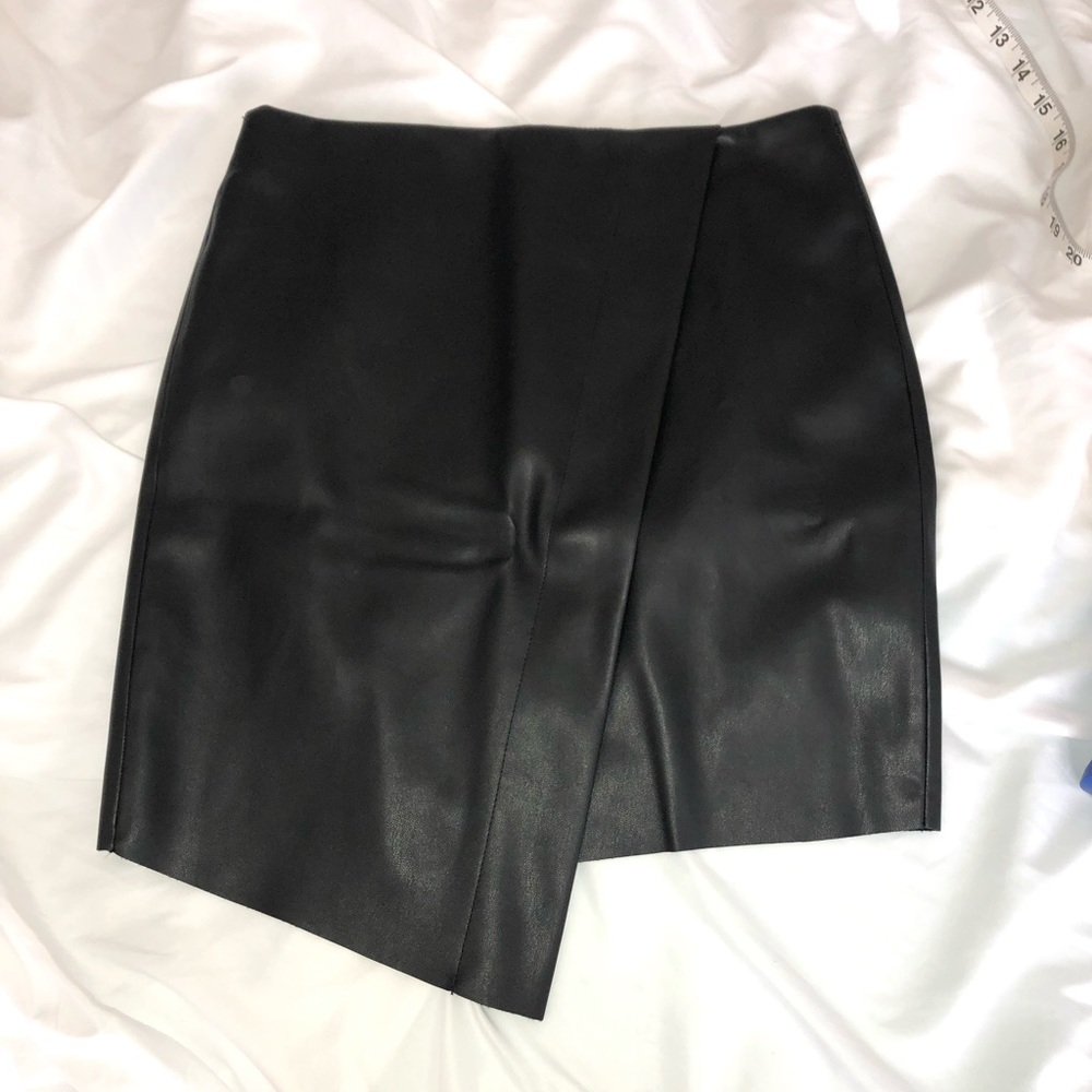 ZARA black asymmetrical mini skirt